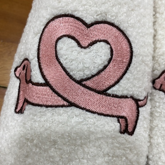 NWT.  Aeropostale, ladies’ size 9-10 (L), slippers. - Picture 2 of 14